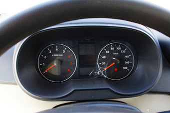 2014款佳宝V80 1.5L舒适型