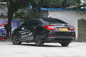 2013款凌派1.8L自动旗舰版