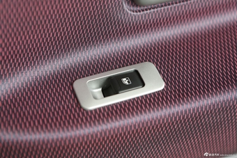 2013款北斗星创业版1.0L手动实用型