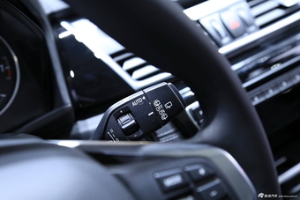 宝马2系运动旅行车