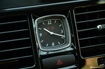 2015款红旗H7 1.8T自动豪华型