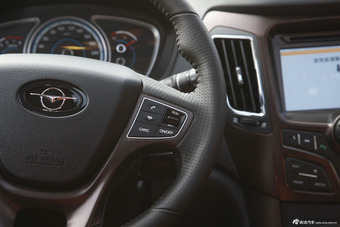 2015款海马S7 1.8T自动改款纵骋型