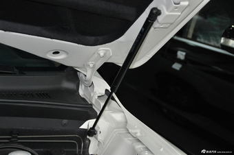 2012款奥轩G5 2.0L手动精英版两驱