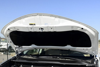 2015款RAV4 2.0L自动两驱风尚版