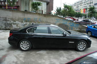 2009款宝马7系