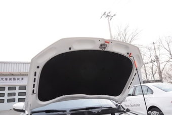 2013款朗行1.6L手动风尚型