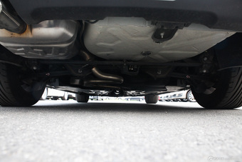 2014款雪铁龙C5 1.6T自动尊贵型