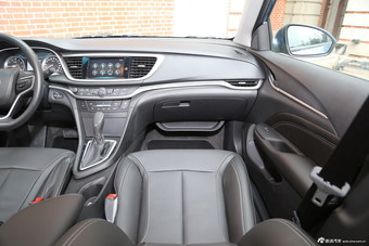 2015款英朗18T双离合精英型