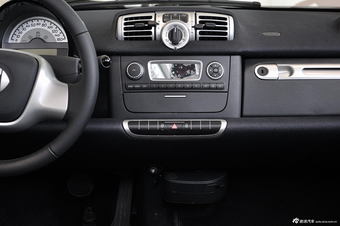 2012款smart fortwo 1.0 MHD敞篷激情版