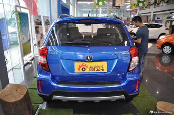 2014款长安CX20 1.4L手动天窗导航版