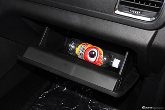 2015款宝骏560 1.8L手动精英型