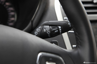 2014款林肯MKC 2.0T自动两驱尊雅版