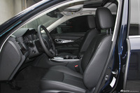 2015款英菲尼迪Q70L 2.5L豪华版