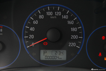 2015款锋范 1.5LCVT豪华版