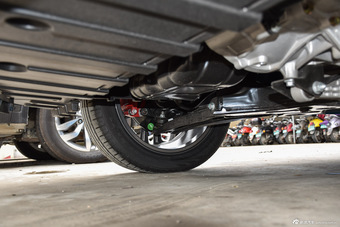 2016款北汽绅宝X35 1.5L手动豪华版