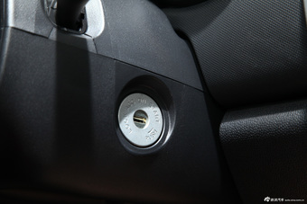 2014款长安CX20 1.4L手动运动版