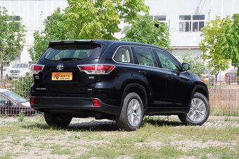 2015款汉兰达3.5L自动四驱精英版