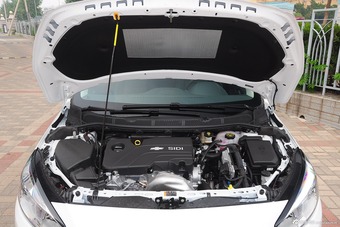 2016款科鲁兹1.5L手动精英版