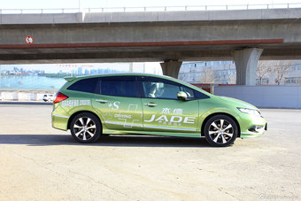 2013款杰德1.8L CVT豪华版5座