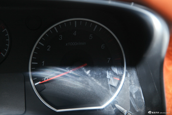 2011款阁瑞斯尊领2.4L旗舰版