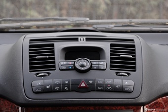 2014款唯雅诺3.5L卓越版