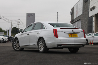 2015款凯迪拉克XTS 2.0T自动28T豪华型