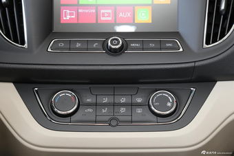 2016款荣威360 1.5L手动智屏版