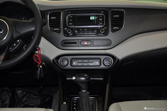 2013款佳乐2.0L自动标准版7座