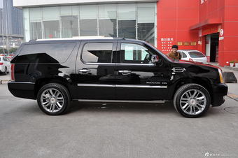 2013款凯雷德ESCALADE ESV铂金版加长型