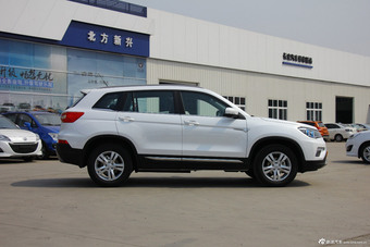 2014款长安CS75 2.0L手动豪华型到店实拍