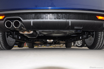 2016款奥迪A1 1.4T 自动30TFSI Sportback S Line运动版