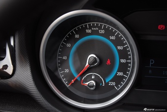 2014款陆风X5 2.0T自动创领版