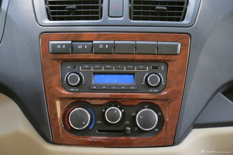 2013款睿行1.5L手动经典型