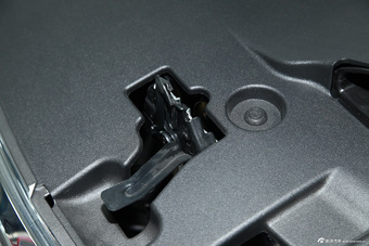 2013款凯美瑞200G 2.0L自动经典豪华版