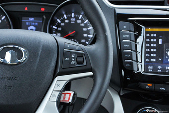 2014款风骏6 2.0T四驱领航型4D20B