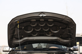 2015款奔驰GLA260 2.0T自动4MATIC 运动型