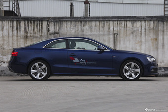 2016款奥迪A5 Coupe 2.0T自动45TFSI进取型