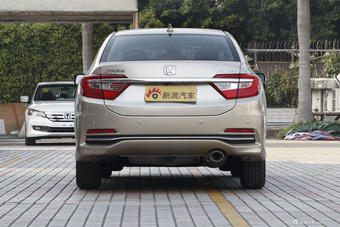 2016款凌派1.8L自动领先版