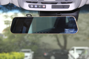 2015款凯迪拉克XTS 2.0T自动28T豪华型