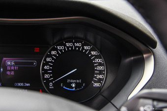 2016款林肯MKZ 2.0T自动尊雅版