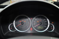 2012款奥轩GX5 2.0L手动两驱天窗版