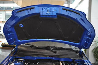 2014款长安CX20 1.4L手动天窗导航版