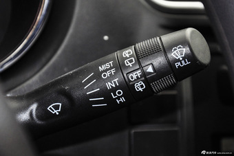 2016款北汽幻速S2 1.5L手动舒适型国V