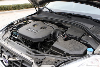 2013款沃尔沃XC60