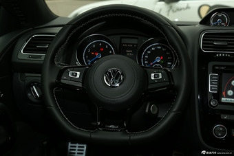 2015款尚酷R 2.0T自动