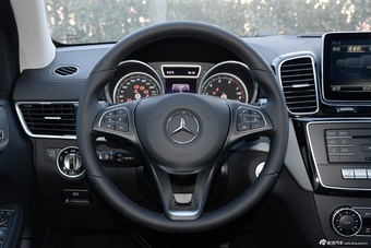 2015款奔驰GLE级 320 3.0T自动运动SUV