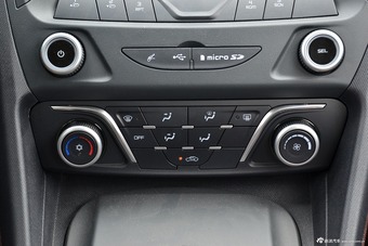 2016款海马V70 2.0L手动适·宜型 5座