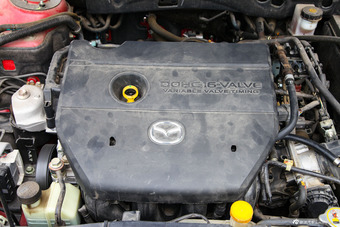 2013款马自达6 2.0L自动超豪华型