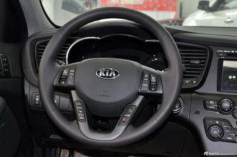 2013款起亚K5混动版