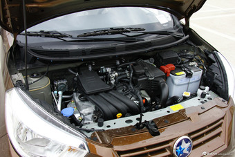 2014款启辰R30 1.2L手动优享版到店实拍